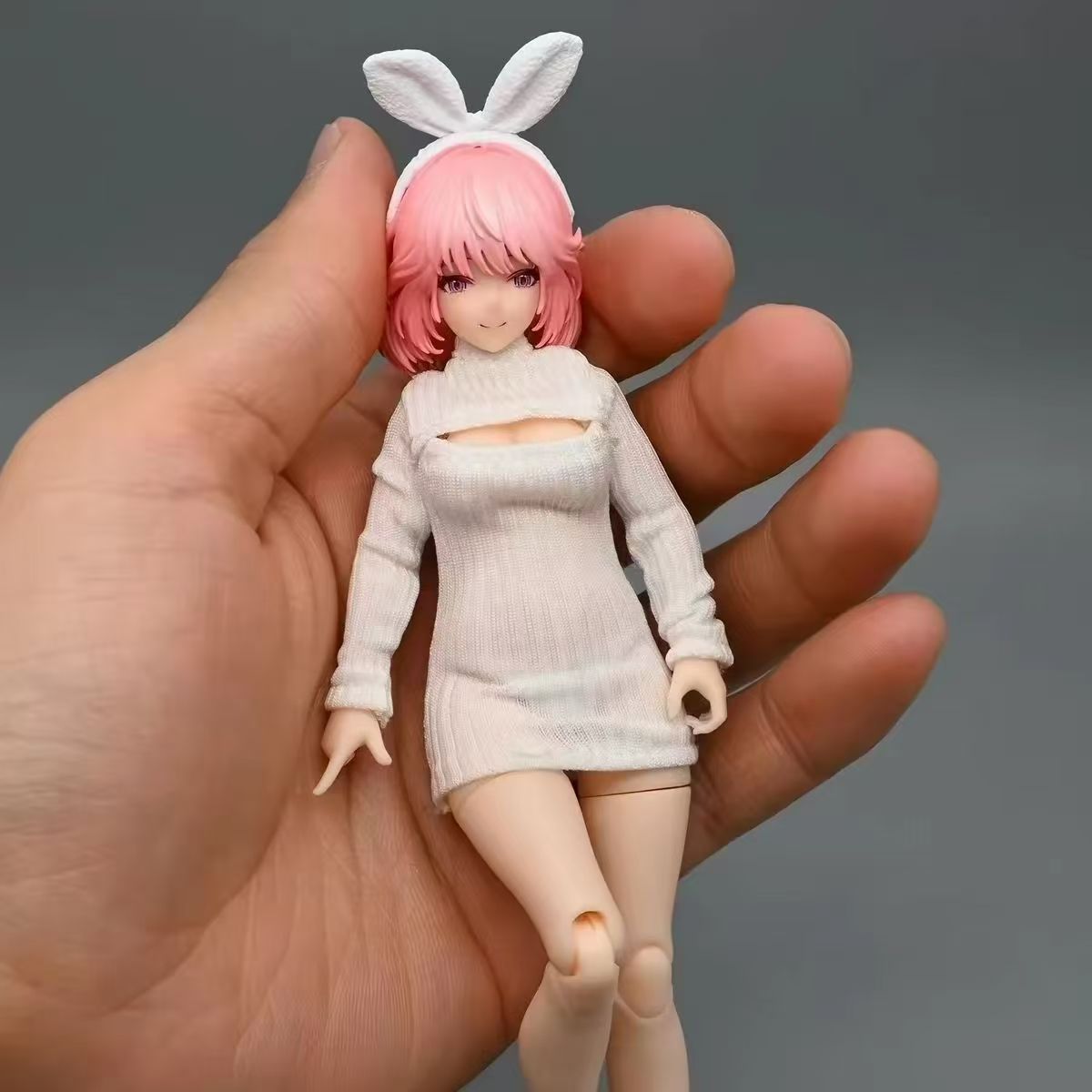 Mini robe moulante sexy à poit - Model Kit Kotobukiya avis et prix